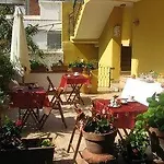 Hotel Donna Rosa 3*