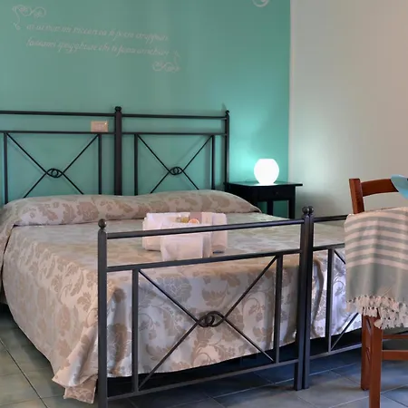 Hotel Donna Rosa 3*