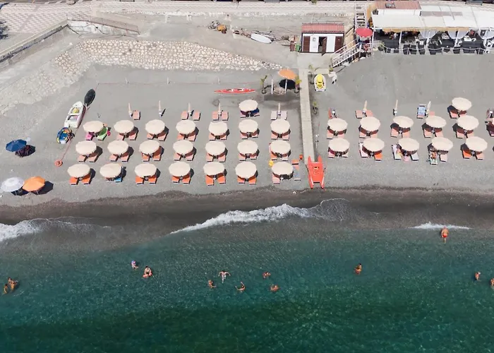 Donna Rosa Hotel SantʼAlessio Siculo