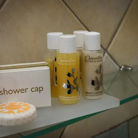 Hotel Donna Rosa SantʼAlessio Siculo