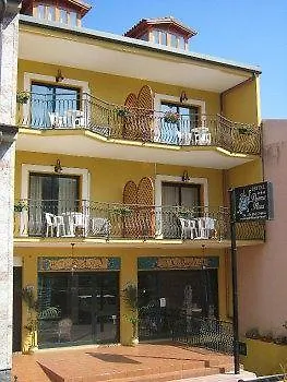 Donna Rosa Hotel 3*