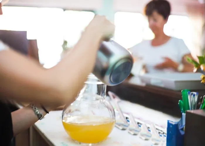 Donna Rosa 3* SantʼAlessio Siculo