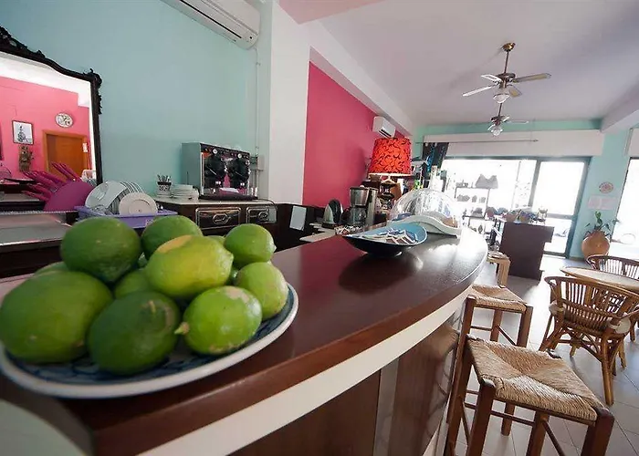 Donna Rosa 3* SantʼAlessio Siculo